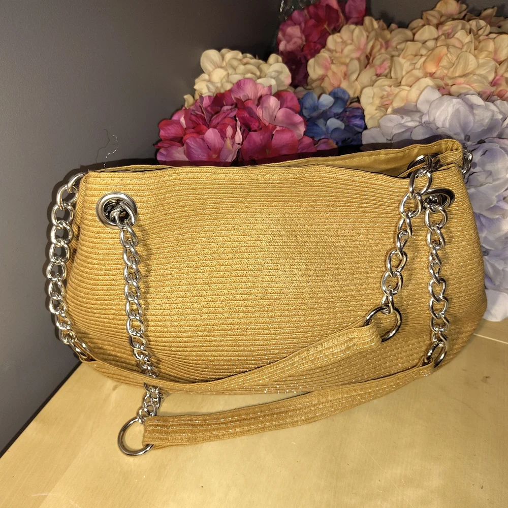 Gold Woven Chain With‎ Adjustable Stra Shoulder/Handbag Euc